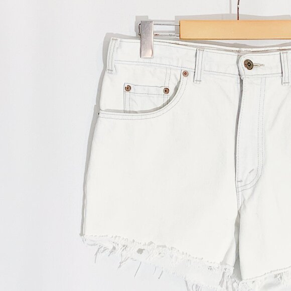 Vintage Levi's Faded Denim Shorts - Picture 10 of 10